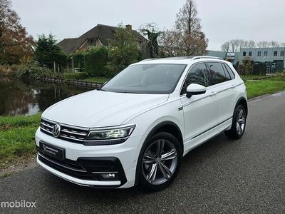 Wit Gebruikt 2019 VW Tiguan R-line SUV | € 29.750 (Eerlijke prijs)