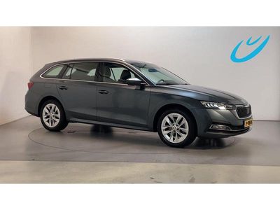 Grijs Occasion 2021 Skoda Octavia Business Line Stationwagen | € 20.400 (Iets duurder)
