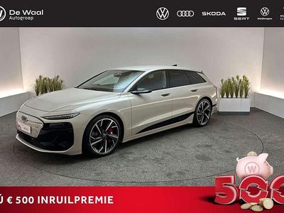 Beige Occasion 2025 Audi e-tron S-Line SUV | € 79.900