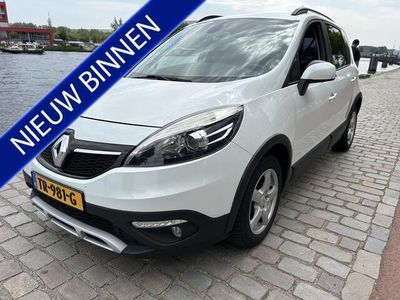 Wit Gebruikt 2013 Renault Scénic III Expression MPV | € 7.450 (Duur)