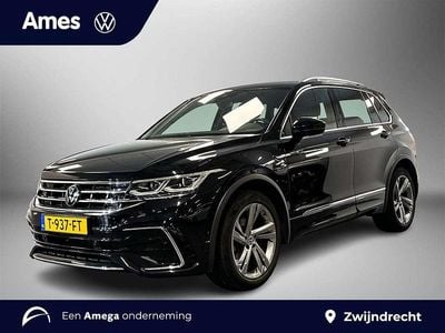 Zwart Occasion 2023 VW Tiguan Business SUV | € 38.995 (Goede deal)