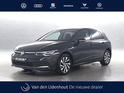 Occasion VW Golf VIII Style 245 PK (180 kW) 2022 Grijs Hatchback