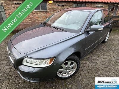 Grijs Gebruikt 2009 Volvo V50 Stationwagen | € 5.990 (Duur)