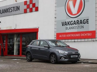 Grijs (metallic) Occasion 2019 Hyundai i20 Hatchback | € 11.990 (Eerlijke prijs)