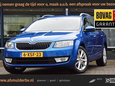 Blauw Gebruikt 2014 Skoda Octavia Business Line Stationwagen | € 14.890 (Duur)