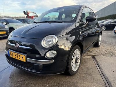 Zwart (metallic) Gebruikt 2014 Fiat 500 Lounge Hatchback | € 6.550 (Eerlijke prijs)