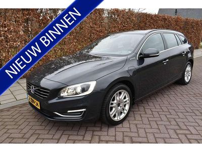 Occasion Volvo V60 R-Design 215 PK (158 kW) 2015 Grijs Stationwagen