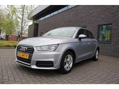 Grijs Gebruikt 2015 Audi A1 Sport Hatchback | € 7.999 (Goede deal)
