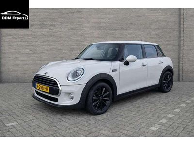 Wit Gebruikt 2015 Mini Cooper D Business Hatchback | € 6.900