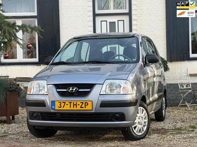 Grijs (metallic) Gebruikt 2006 Hyundai Atos Active Hatchback | € 2.150 (Eerlijke prijs)