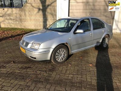Occasion VW Golf IV 101 PK (74 kW) 2005 Zilver Hatchback
