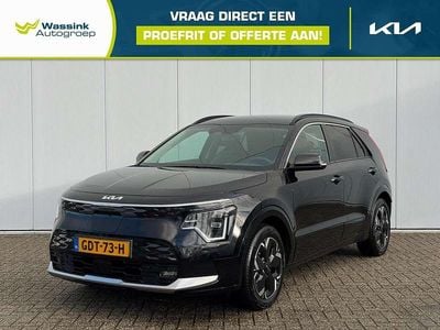 Zwart (metallic) Occasion 2024 Kia e-Niro Advance SUV | € 28.940 (Eerlijke prijs)