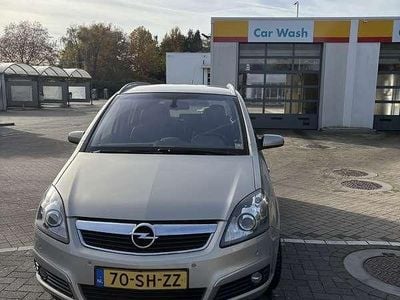 Occasion 2006 Opel Zafira Cosmo MPV | € 1.400 (Super prijs)