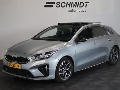 Grijs Gebruikt 2019 Kia ProCeed GT-Line Hatchback | € 19.995 (Iets duurder)