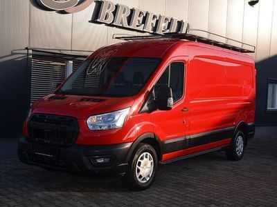 Rood Occasion 2023 Ford Transit Van | € 21.850 (Super prijs)
