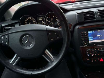 Mercedes ML320