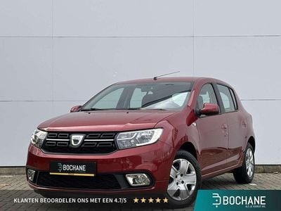 Rood Gebruikt 2020 Dacia Sandero Comfort Hatchback | € 9.700 (Eerlijke prijs)