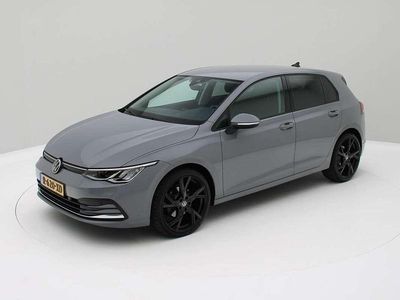Occasion VW Golf VIII Business+ 131 PK (96 kW) 2022 Grijs Hatchback