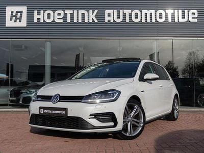 Wit Occasion 2018 VW Golf VII Highline Hatchback | € 19.940 (Eerlijke prijs)