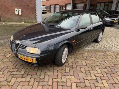 Alfa Romeo 156