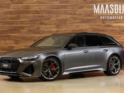 Grijs Occasion 2024 Audi RS6 Performance Stationwagen | € 184.740