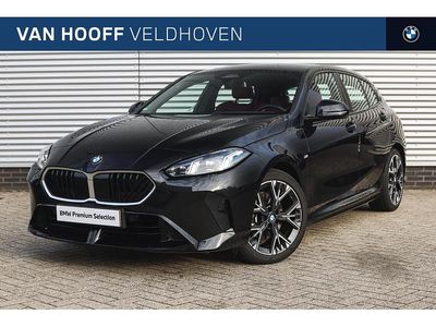 Zwart Gebruikt 2025 BMW 120 Comfort Edition Hatchback | € 39.950 (Duur)