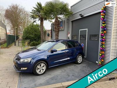Blauw Gebruikt 2014 VW Polo Trendline Hatchback | € 6.449 (Eerlijke prijs)