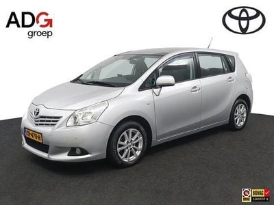 Grijs Occasion 2012 Toyota Verso MPV | € 9.450 (Iets duurder)