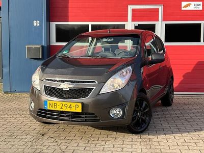 Bruin (metallic) Gebruikt 2012 Chevrolet Spark LT Hatchback | € 2.999 (Eerlijke prijs)