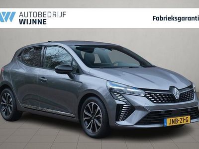 Grijs Gebruikt 2025 Renault Clio V Techno Hatchback | € 20.920 (Eerlijke prijs)