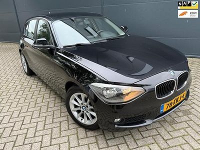 Zwart Gebruikt 2012 BMW 116 Hatchback | € 5.445 (Goede deal)