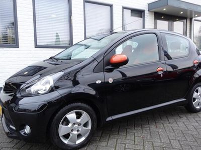 Occasion Toyota Aygo 68 PK (50 kW) 2013 Zwart Hatchback