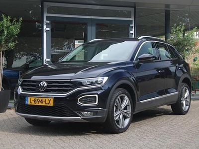 Zwart Occasion 2021 VW T-Roc Sportline SUV | € 24.990 (Eerlijke prijs)