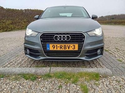 Grijs Occasion 2011 Audi A1 Hatchback | € 10.750 (Eerlijke prijs)