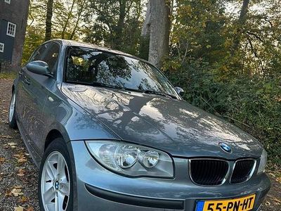 Blauw Gebruikt 2004 BMW 116 Executive Hatchback | € 3.749 (Eerlijke prijs)
