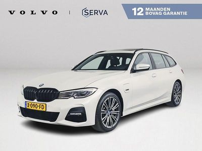 Wit Gebruikt 2022 BMW 330 Stationwagen | € 35.995 (Goede deal)
