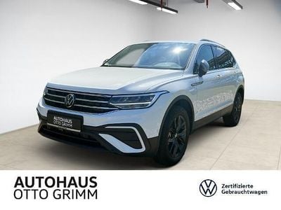 Wit Occasion 2024 VW Tiguan Life SUV | € 52.688 (Eerlijke prijs)