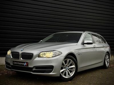 Grijs / glaciersilber metallic (a83) Gebruikt 2014 BMW 520 Executive Stationwagen | € 5.750 (Super prijs)