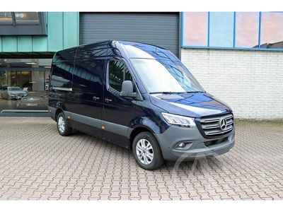 Blauw Occasion 2023 Mercedes Sprinter Van | € 56.750 (Eerlijke prijs)