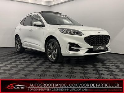 Wit Gebruikt 2022 Ford Kuga ST-Line SUV | € 23.950 (Goede deal)