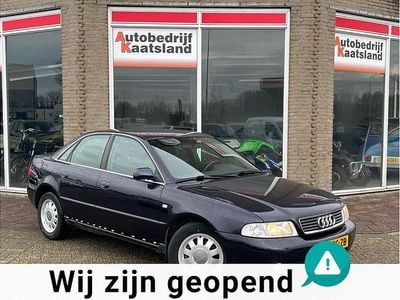 Blauw Gebruikt 2000 Audi A4 Sedan | € 1.248 (Eerlijke prijs)
