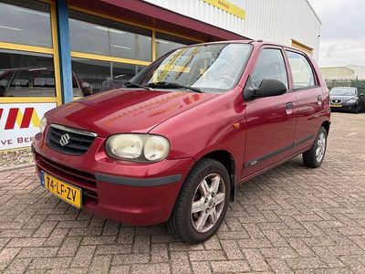 Rood Occasion 2002 Suzuki Alto GLS Hatchback | € 1.750 (Iets duurder)