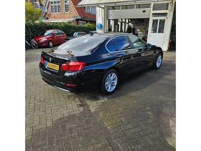 BMW 523