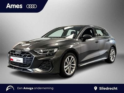 Occasion Audi A3 Sportback Comfort 150 PK (110 kW) 2025 Grijs Hatchback