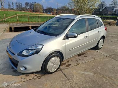 tweedehands Renault Clio Estate 1.5 dCi Authentique