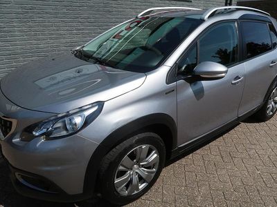 Grijs (metallic) Occasion 2019 Peugeot 2008 Allure SUV | € 13.333 (Eerlijke prijs)