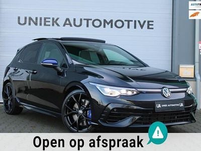 Zwart (metallic) Occasion 2023 VW Golf VIII R Hatchback | € 49.995 (Goede deal)