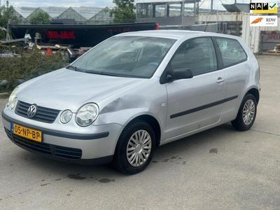tweedehands VW Polo 1.4-16V Comfortline automaat airco cruise controll