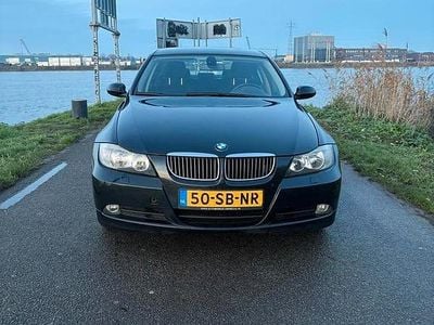 Gebruikt 2005 BMW 320 | € 2.950 (Super prijs)