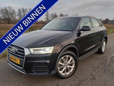 Zwart Gebruikt 2016 Audi Q3 Design SUV | € 14.950 (Eerlijke prijs)